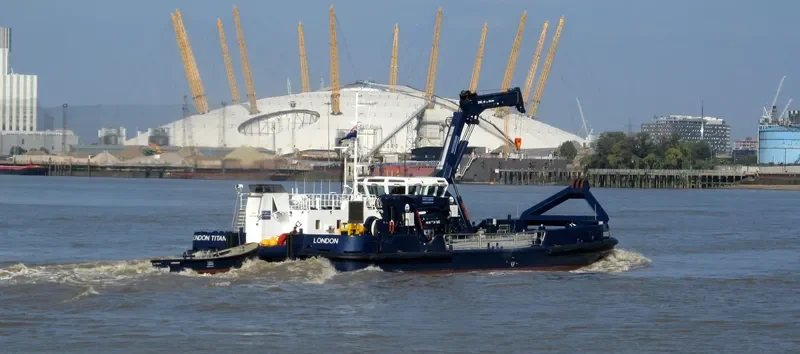 LONDON TITAN Offshore Vessel IMO 9670406 photo 6