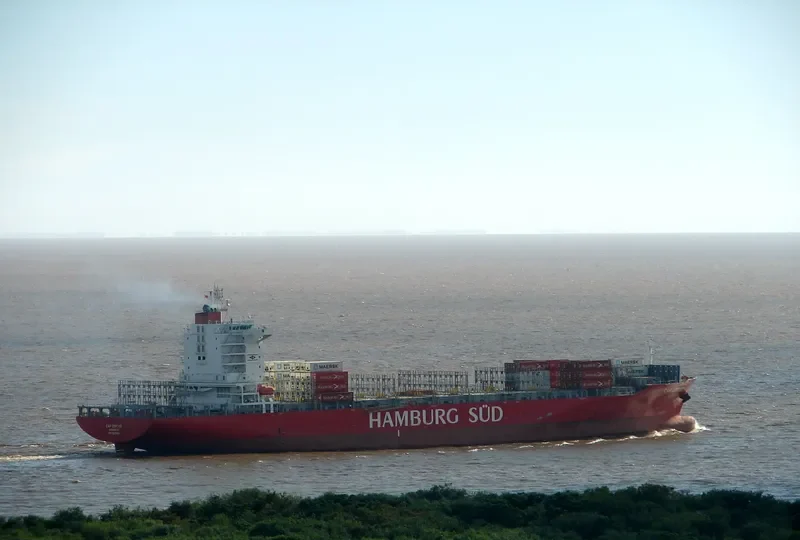 OSAKA Container Ship IMO 9670834 photo 8