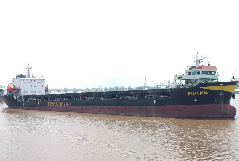 BELIK MAS Container Ship IMO 9672363 photo 3