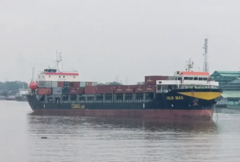 HILIR MAS Container Ship IMO 9672399 photo 5
