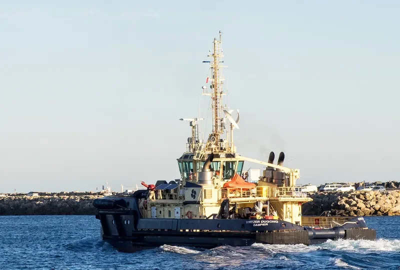 SVITZER DUGONG General Cargo IMO 9673965 photo 2