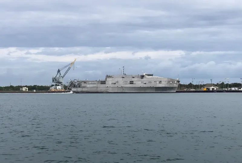 USNS CITY OF BISMARCK General Cargo IMO 9677571 photo 6