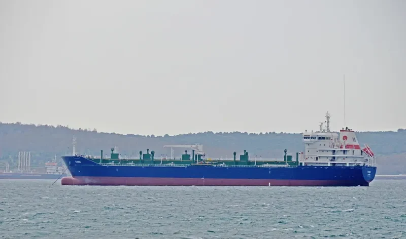 T.ESRA Tanker IMO 9679878 photo 2