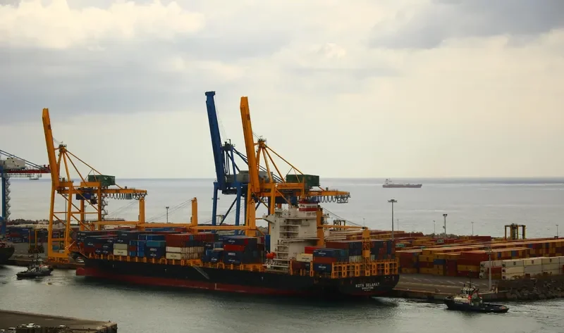 KOTA SELAMAT Container Ship IMO 9681261 photo 8