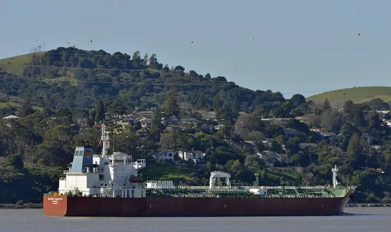 SILVER CAROLYN Tanker IMO 9682370