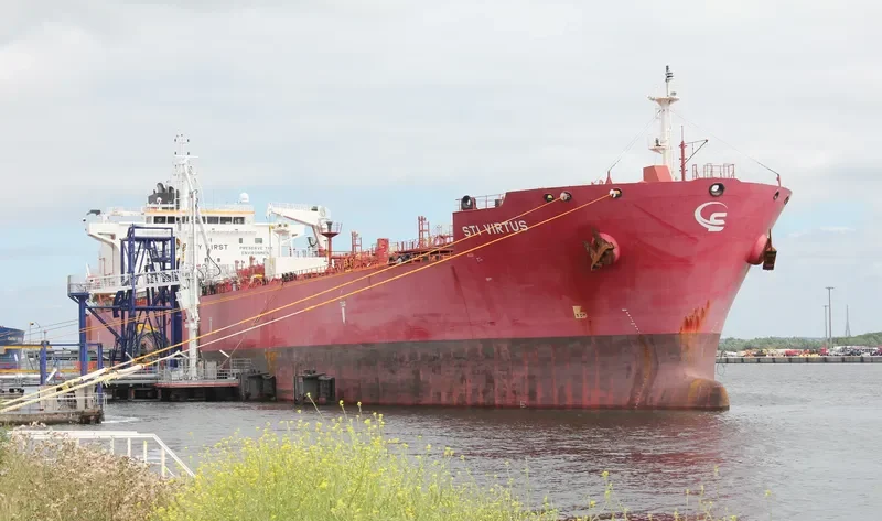 STI VIRTUS Tanker IMO 9686699 photo 7