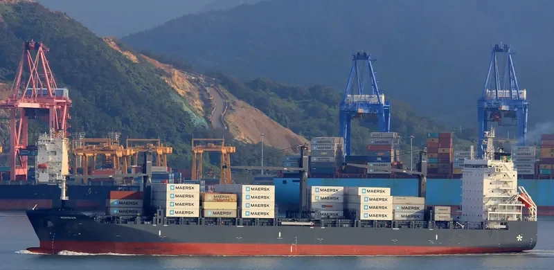 MERIDIAN Container Ship IMO 9694402 photo 3