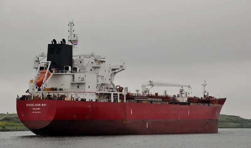 EXCELSIOR BAY Tanker IMO 9697612 photo 8