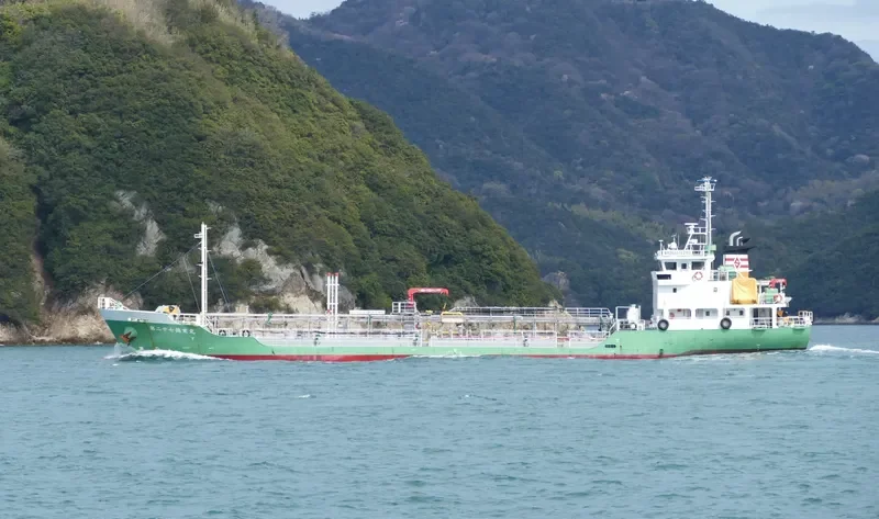 TOKUEI MARU NO.27 Tanker IMO 9699220 photo 9