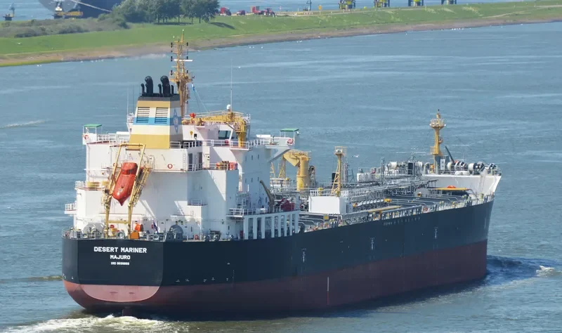 LARGO MARINER Tanker IMO 9699866 photo 2