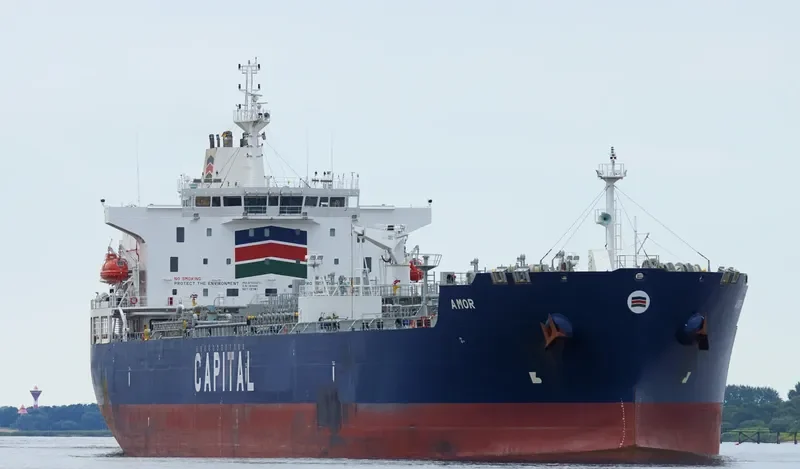 SEAWAYS JEJU Tanker IMO 9700471 photo 4