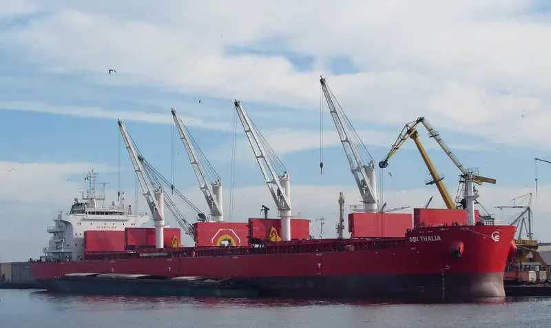 BBG LEADER Bulk Carrier IMO 9704843 photo 5