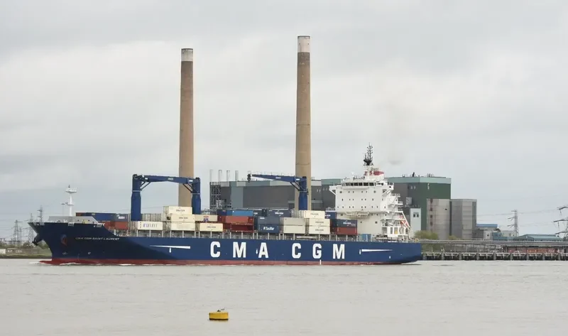 CMA CGM SAINT LAURENT Container Ship IMO 9709219 photo 8