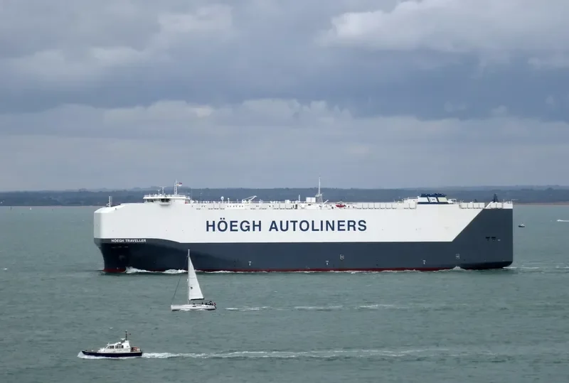 HOEGH TRAVELLER General Cargo IMO 9710737 photo 6