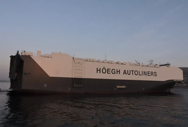 HOEGH TRAVELLER General Cargo IMO 9710737 photo 10