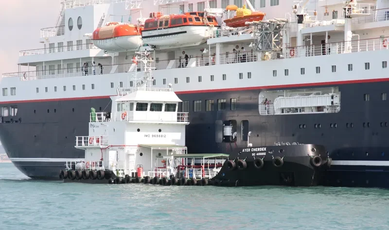 AYER CHOMEL Tanker IMO 9710921 photo 2