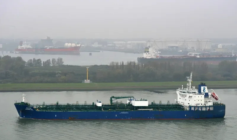 NAVIG8 ARONALDO Tanker IMO 9711561 photo 3