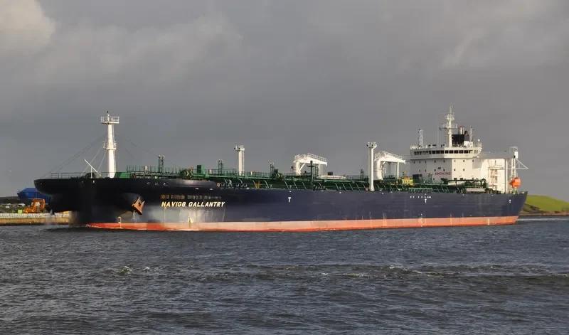 STI GALLANTRY Tanker IMO 9712876 photo 6