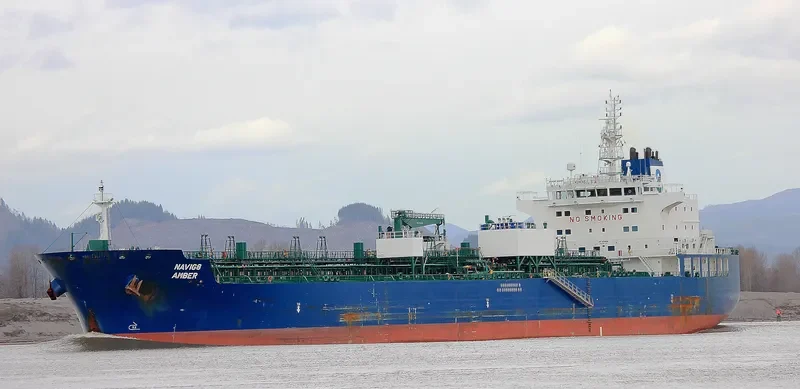 NAVIG8 AMBER Tanker IMO 9714056 photo 6