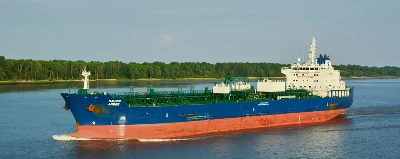 NAVIG8 AMBER Tanker IMO 9714056 photo 9