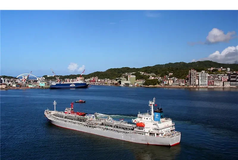 SOUTHERN NARWHAL Tanker IMO 9715995 photo 9