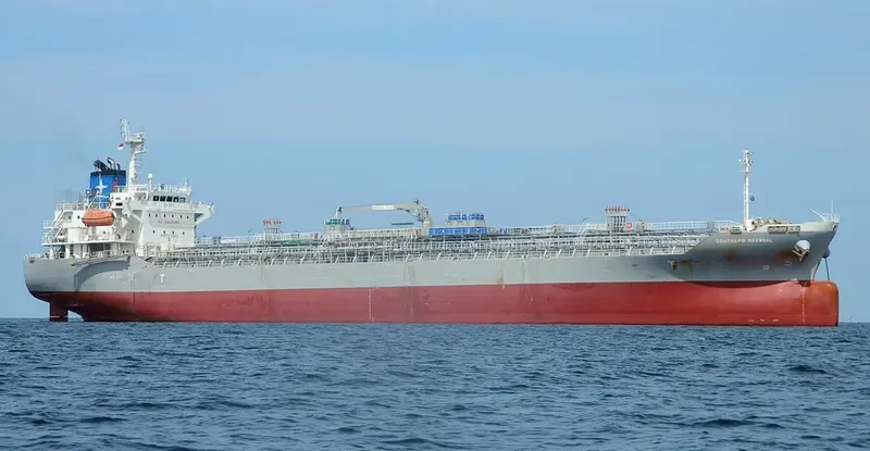 SOUTHERN NARWHAL Tanker IMO 9715995 photo 10