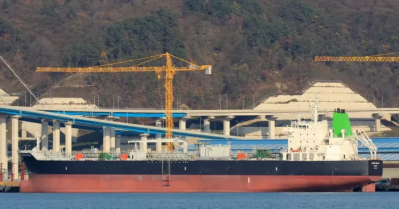 SILVER ERVILIA Tanker IMO 9718404 photo 3