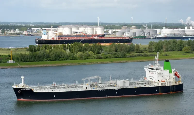 SILVER ERVILIA Tanker IMO 9718404 photo 5