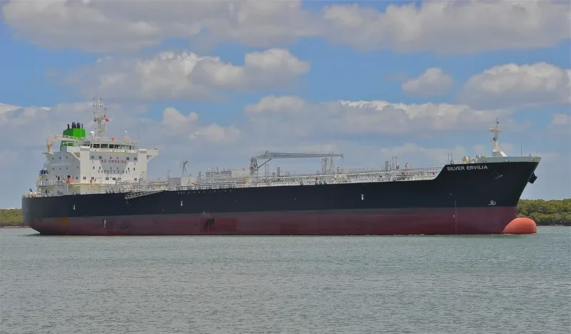 SILVER ERVILIA Tanker IMO 9718404 photo 8