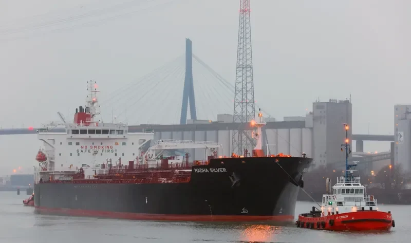 MADHA SILVER Tanker IMO 9718818 photo 4