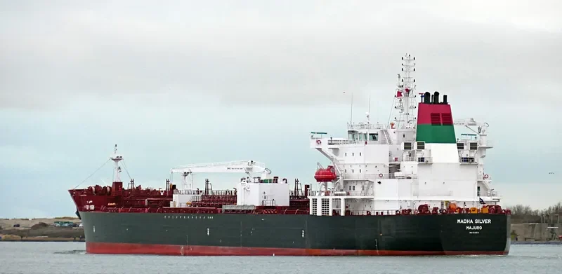 MADHA SILVER Tanker IMO 9718818 photo 9