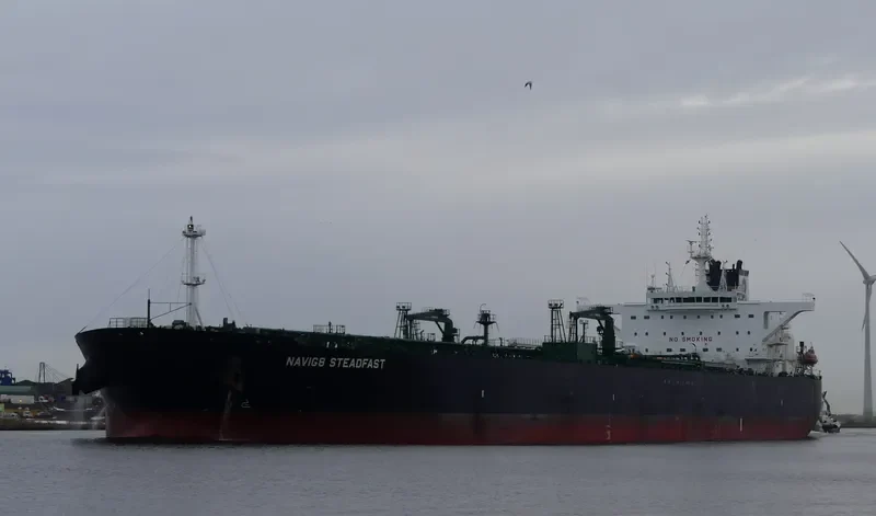 STI STEADFAST Tanker IMO 9719719 photo 4