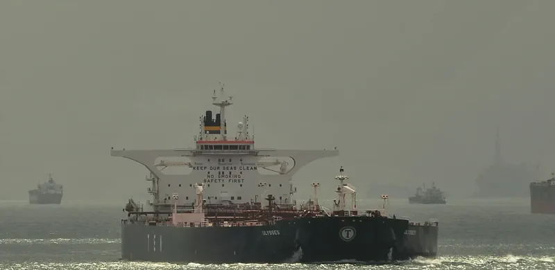 ULYSSES Tanker IMO 9723112 photo 5