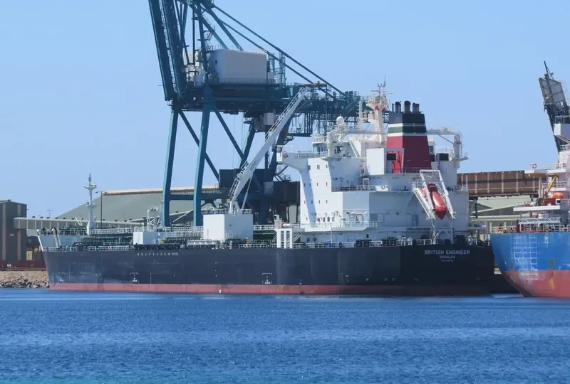 BRITISH ENGINEER Tanker IMO 9724702 photo 3