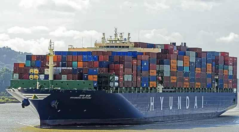HYUNDAI NEPTUNE Container Ship IMO 9725158 photo 6
