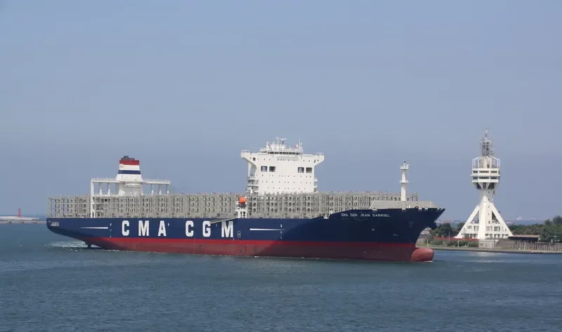 CMA CGM JEAN GABRIEL Container Ship IMO 9729128 photo 7