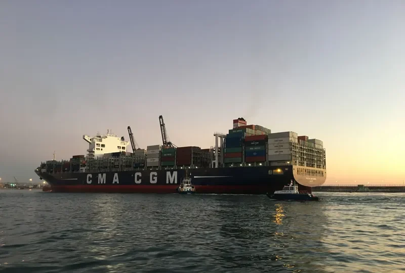 CMA CGM JEAN GABRIEL Container Ship IMO 9729128 photo 8