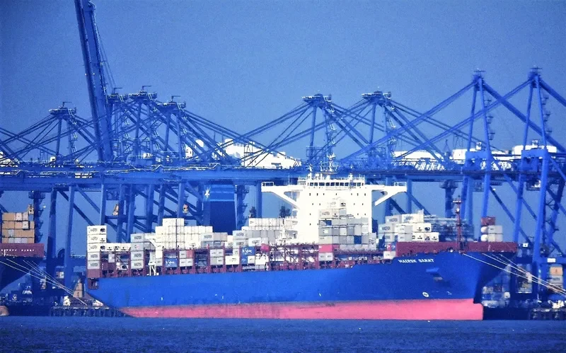 MAERSK SARAT Container Ship IMO 9732591 photo 3