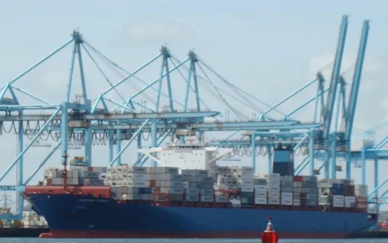 MAERSK SARAT Container Ship IMO 9732591 photo 4