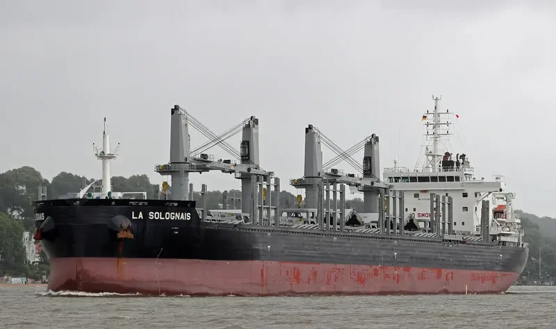 LA SOLOGNAIS Bulk Carrier IMO 9733258 photo 4