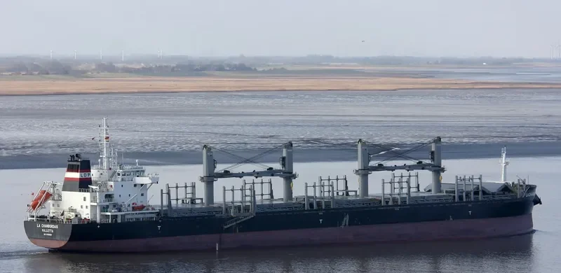 LA CHAMBORDAIS Bulk Carrier IMO 9733260 photo 8