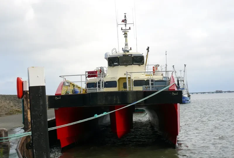 WORLD SUN Offshore Vessel IMO 9750878 photo 6