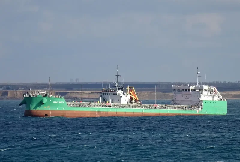 BALT FLOT 3 Tanker IMO 9751896 photo 4